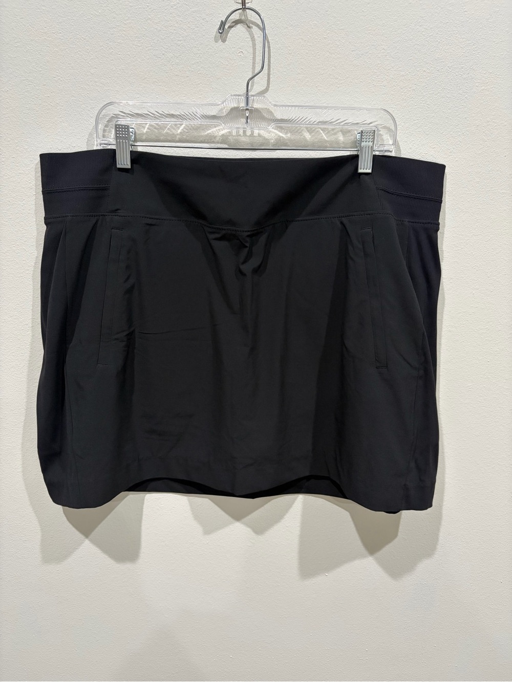 Athleta Black Skort Size 18